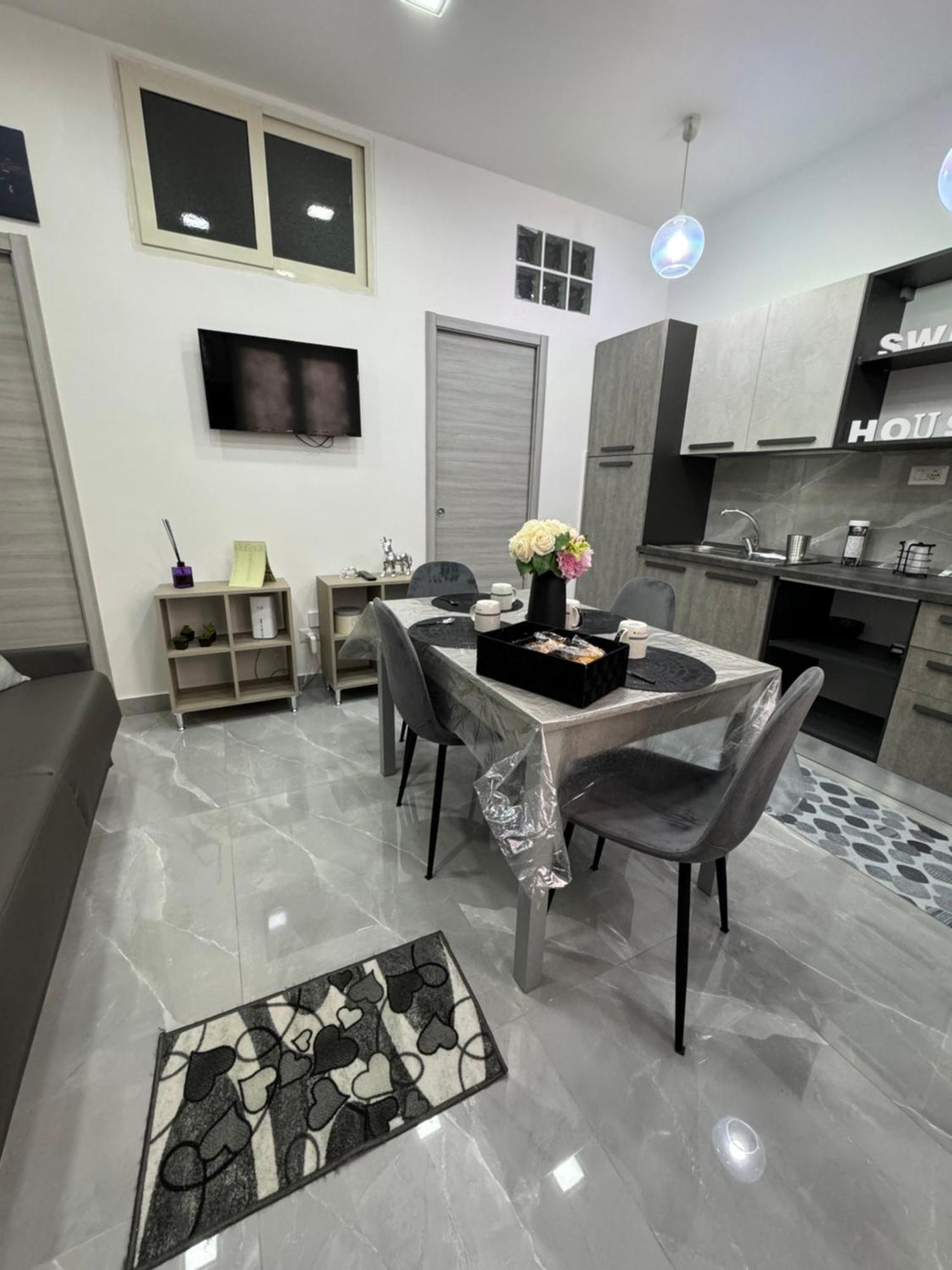 Sweet House Villa เนเปิลส์ ภายนอก รูปภาพ