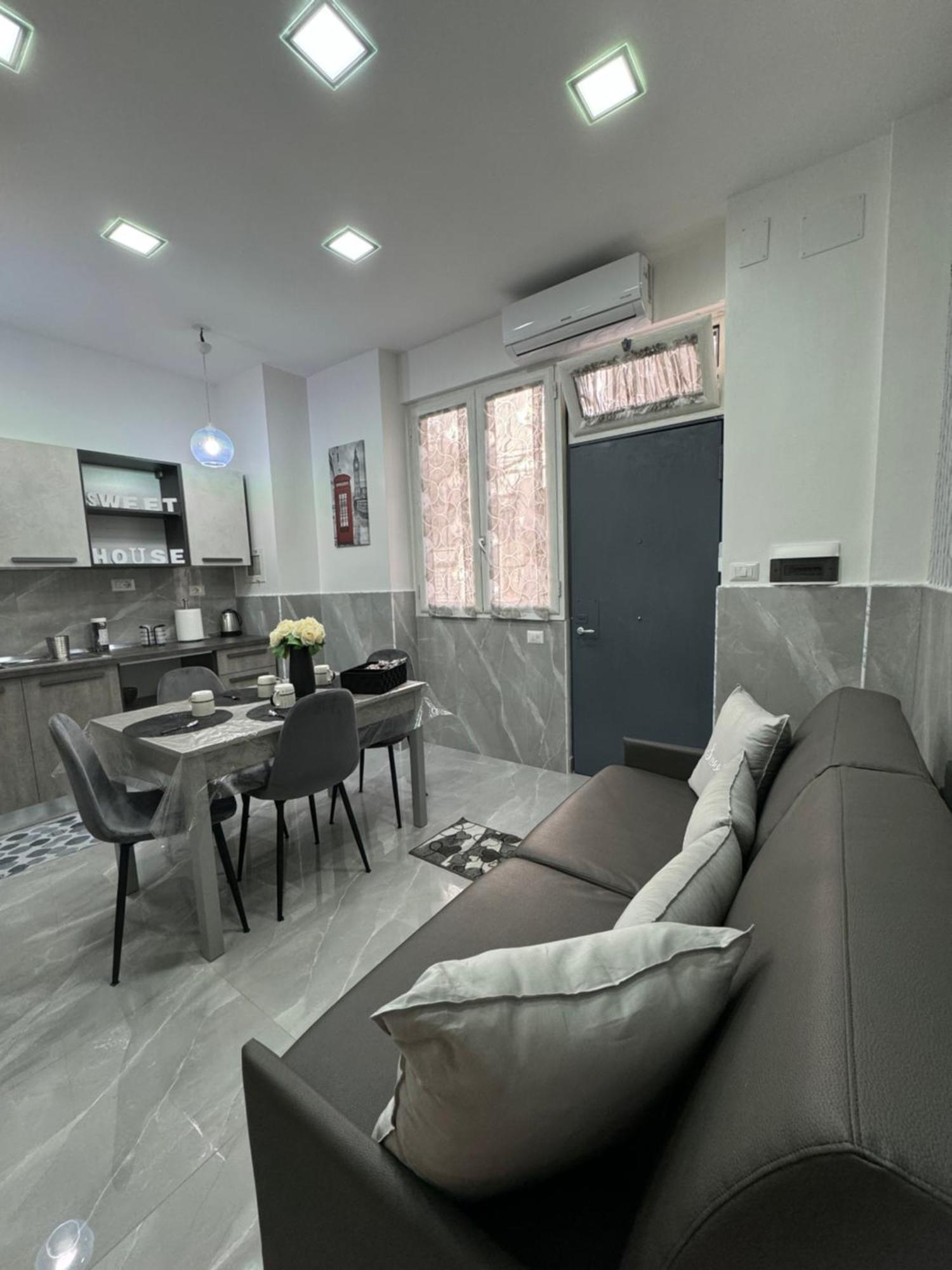 Sweet House Villa เนเปิลส์ ภายนอก รูปภาพ