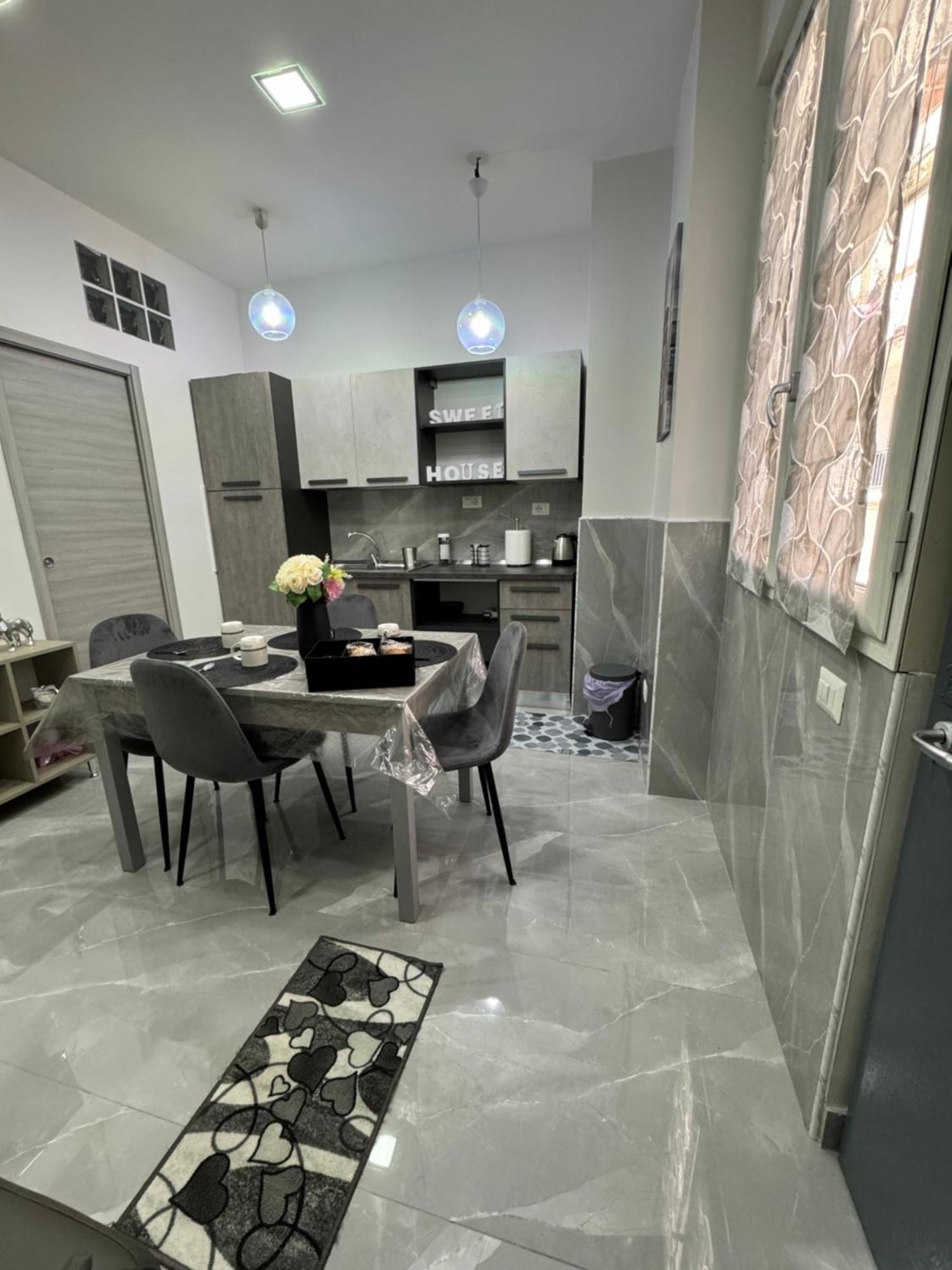 Sweet House Villa เนเปิลส์ ภายนอก รูปภาพ